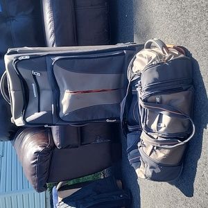 Eddie Bauer Luggage Set